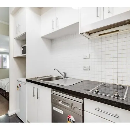 Apartment Charming 2-bedroom With Wifi, Ac In Enjoyable Riga
